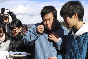 Fenomena Tradisi Makan Serangga Di Jepang Yang Hadir Sejak Jaman Edo