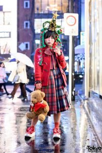 Harajuku Street Style Yang Dipadukan Dengan Tema Natal Oleh Lisa