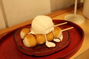 Berbagai Cara Untuk Mengubah Hidup Kamu Lebih Baik Dengan Hidangan Dango !