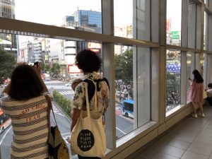 5 Spot Foto Terbaik Untuk Menangkap Panorama Ikonik Dari Shibuya Crossing Di Tokyo