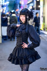 Fashion Jepang Lolita Gothic Yang Elegan Dengan Warna Serba Hitam Dari Sana Seine