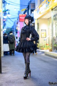 Fashion Jepang Lolita Gothic Yang Elegan Dengan Warna Serba Hitam Dari Sana Seine