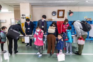 Kebijakan Shinzo Abe Untuk Meliburkan Sekolah Karena Virus Corona Mendapat Banyak Keluhan Masyarakat Jepang