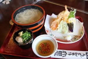 5 Restoran Udon Terbaik Yang Dapat Kamu Kunjungi Ketika Berwisata Di Prefektur Kagawa, Shikoku Jepang